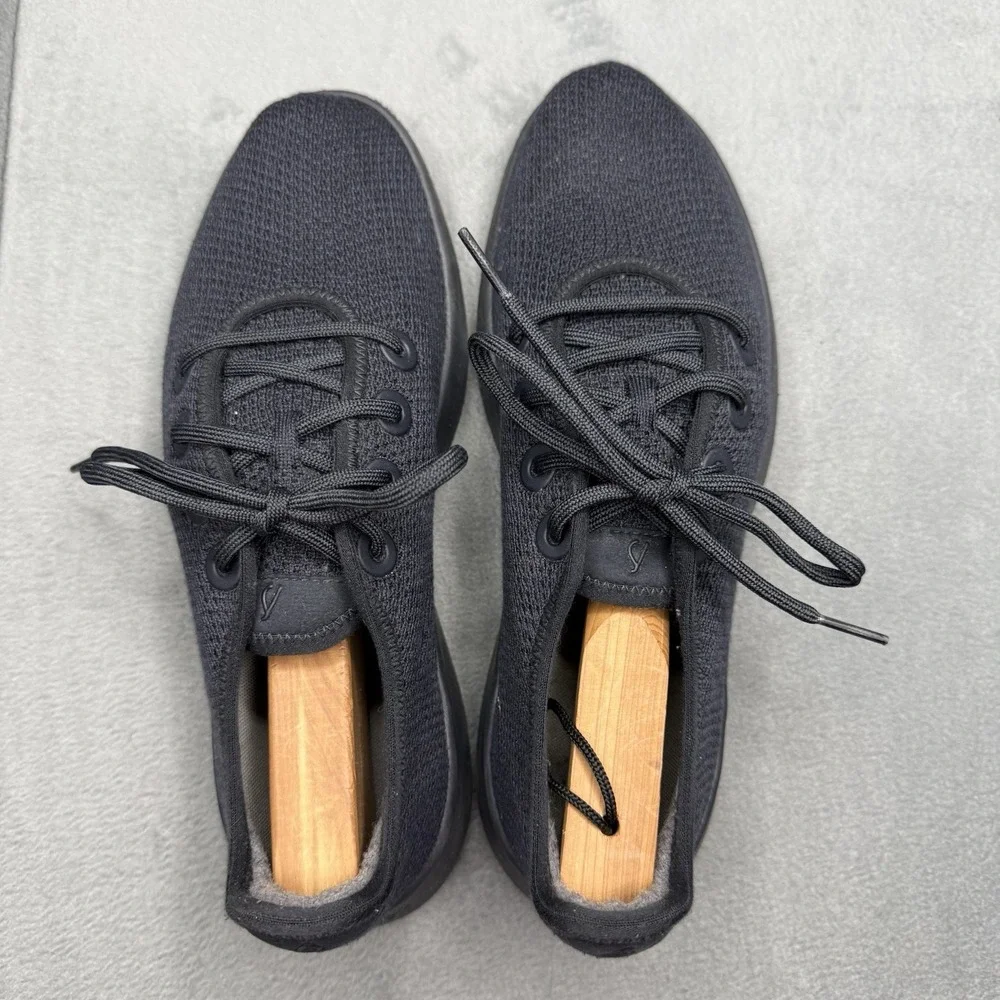 Allbirds Tree Runners Men's Size 9 Black Mesh Lightweight Sneakers Lightweight